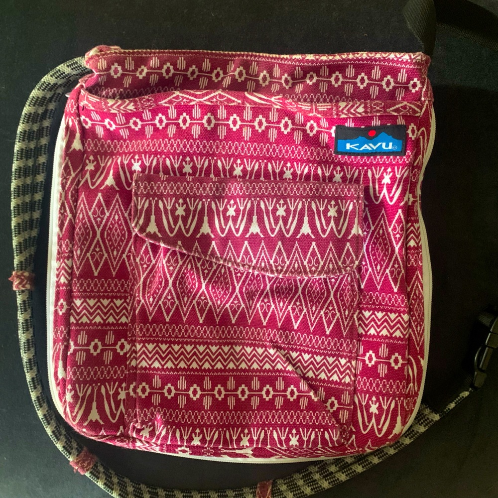 Kavu rope expandable crossbody geometric women’s bag